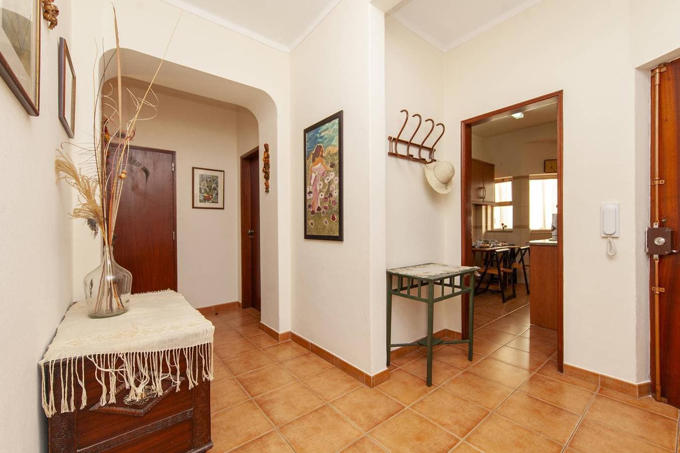 Foto 7 von 28: Ferienwohnung für 4 Personen mit Balkon