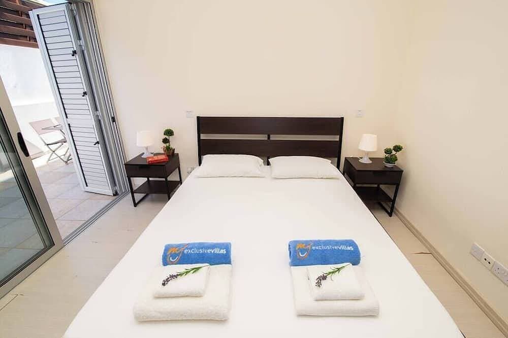 Foto 3 von 30: 3-Zimmer-Wohnung am Sandstrand von Ayia Triada