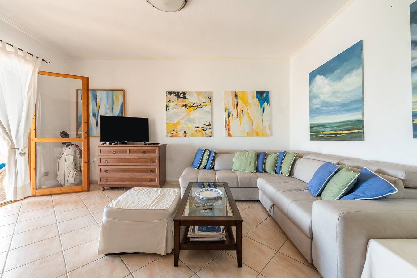 Foto 5 von 21: Ferienhaus 'Iris 8 Is Molas Golf Resort' mit Meerblick, privater Terrasse und WLAN