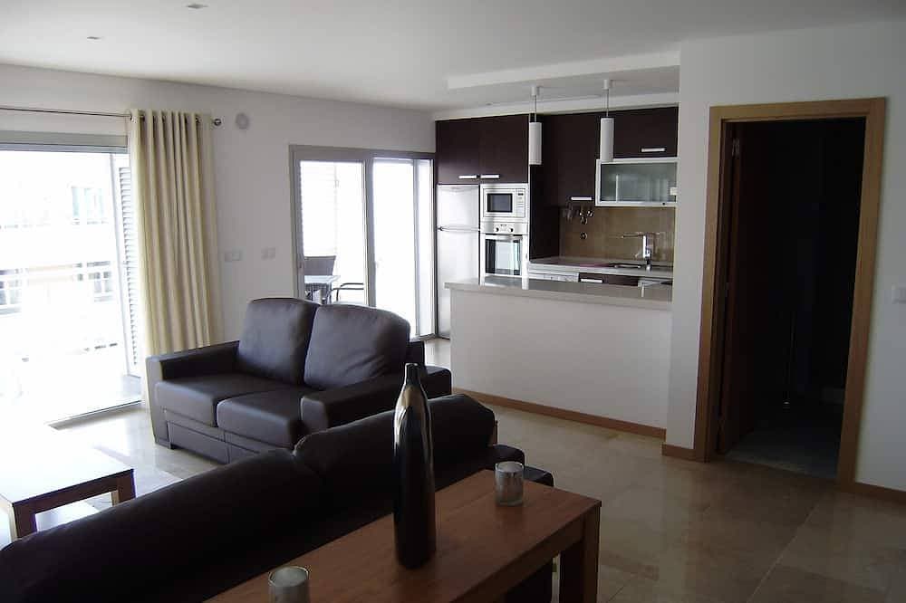 Foto 11 von 21: Atemberaubende High spec Wohnung mit beheiztem Pool