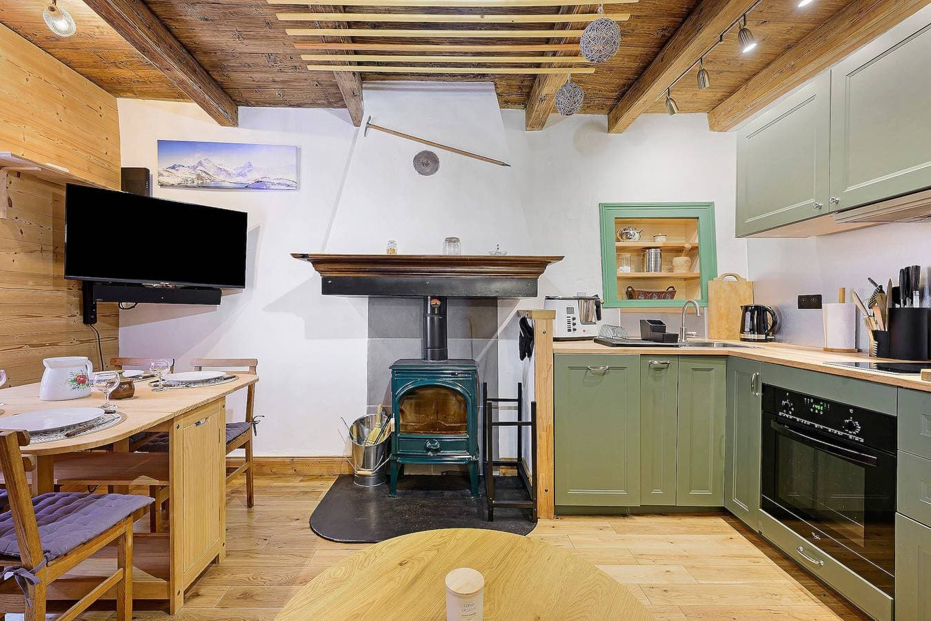 Foto 5 von 31: Ferienhaus „Le Nid Savoyard“ mit Bergblick, Balkon und WLAN