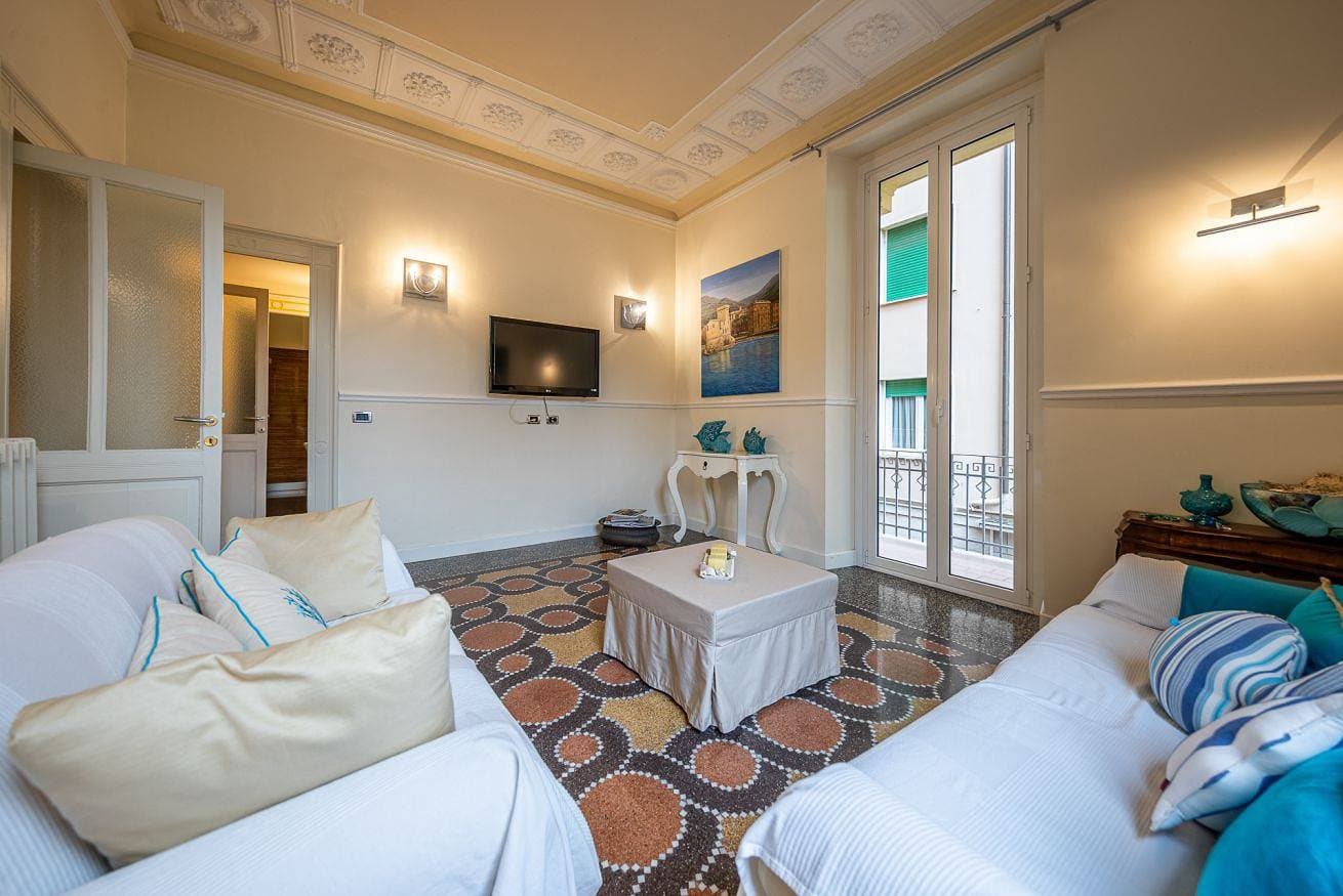 Foto 2 von 55: 02122 - Rapallo Beach House