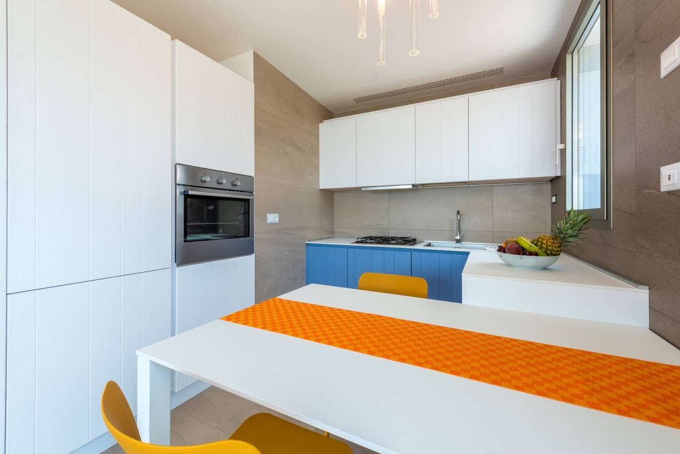 Foto 11 von 35: 5-Sterne-Traumhaus mit Meerzugang, Pool, Whirlpool und Spa