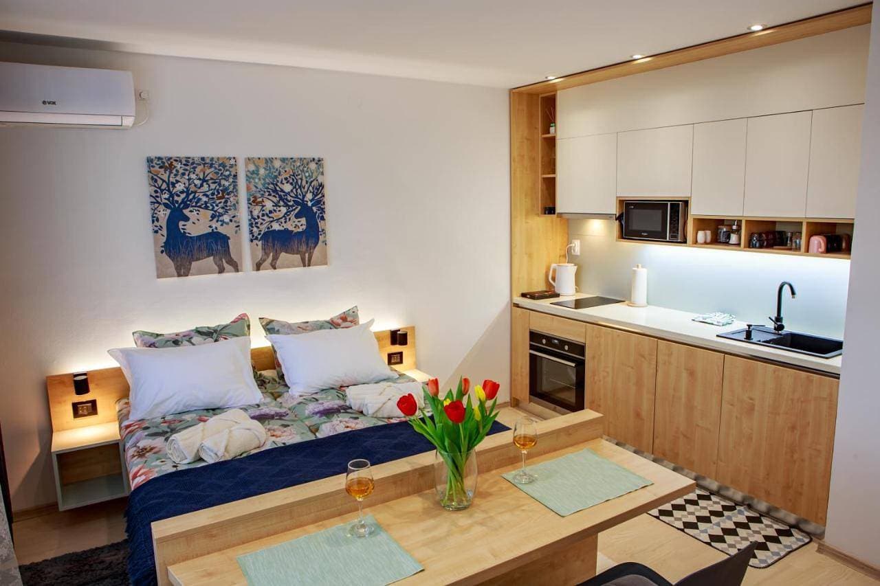 Studio apartman D7 1