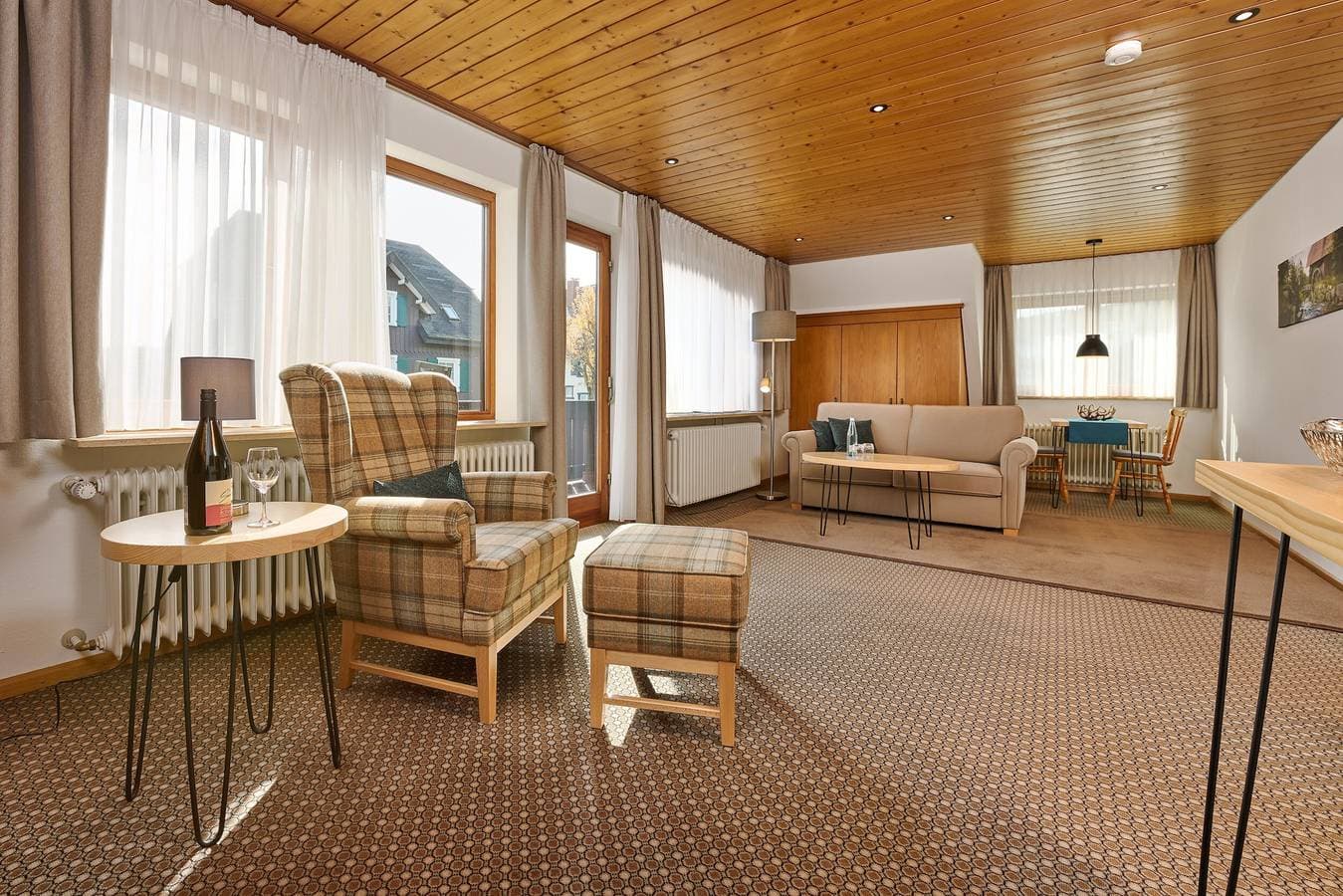 Foto 12 von 13: Ferienwohnung 'Wohnung 3 Mit Balkon' mit Balkon und WLAN