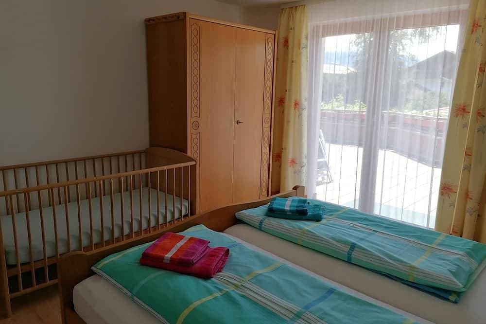 Foto 4 von 28: Ferienwohnung in herrlicher Lage mit großer Terrasse und schönem Bergblick