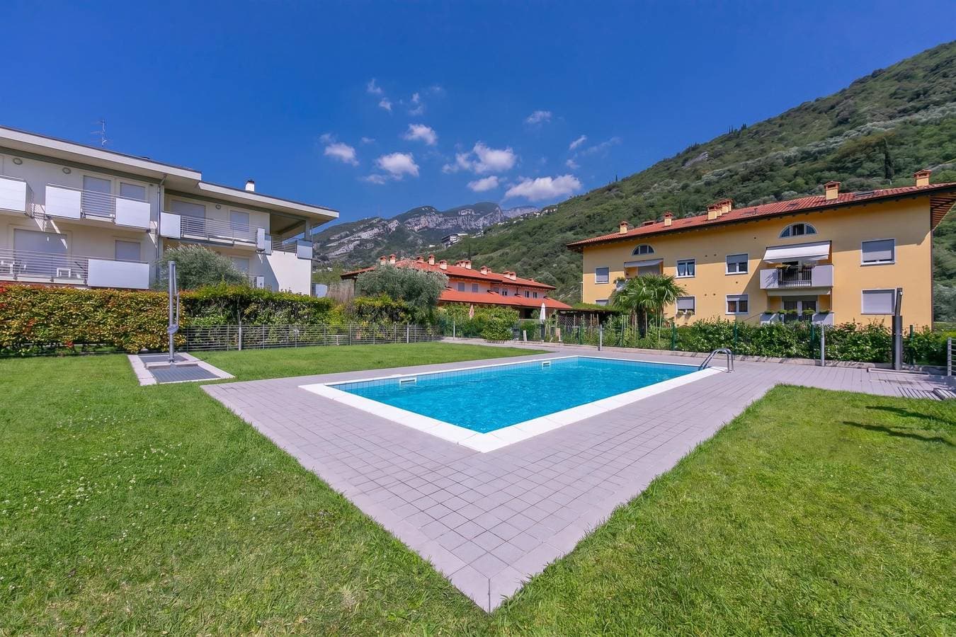 Foto 8 von 18: Torbole Relax, Pool & Balcony Apartment