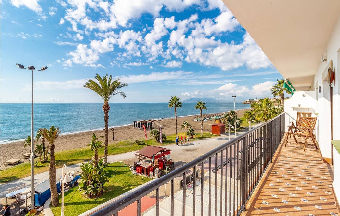 Terrassenwohnung 2km vom Strand 1
