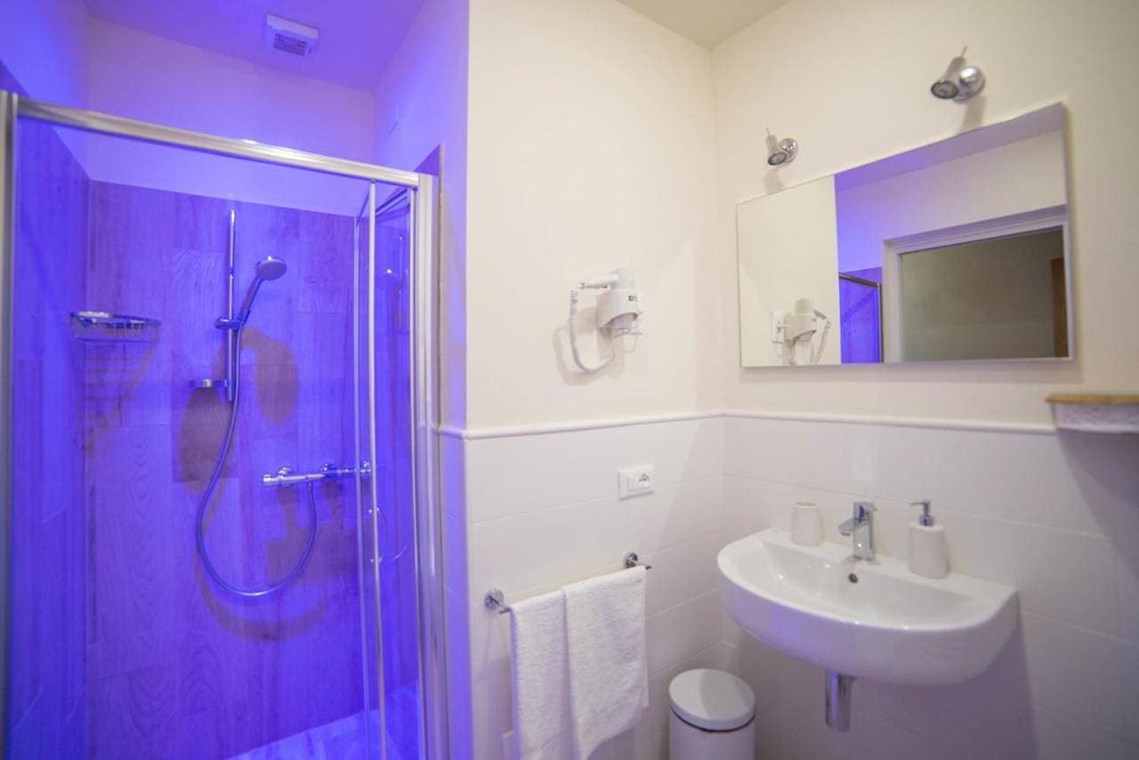 Foto 7 von 8: Double or Twin Room