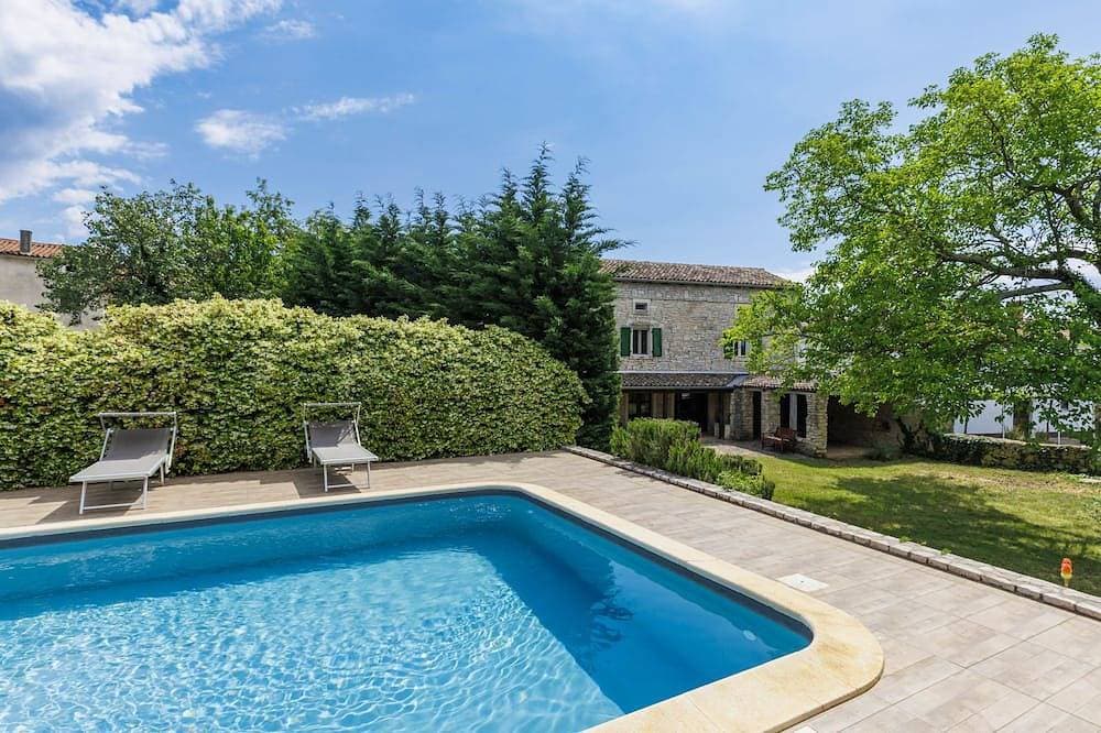 Villa Krase 1