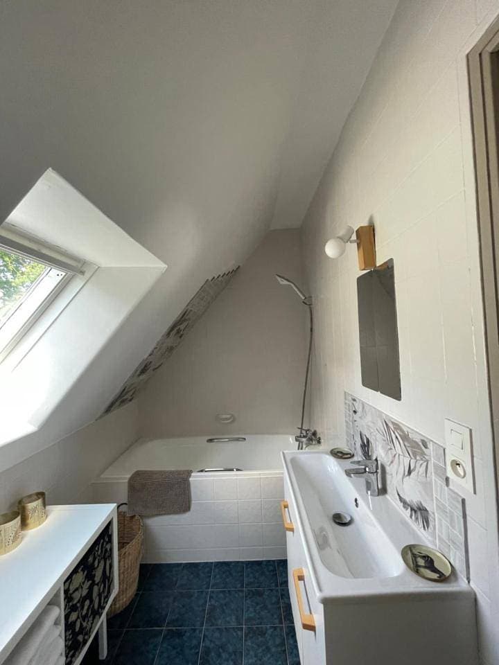 Foto 6 von 39: Three-Bedroom Home