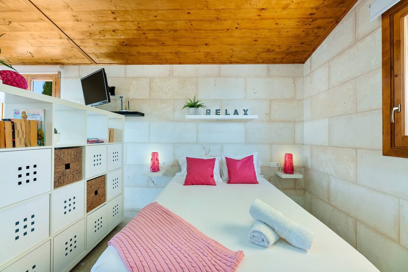 Foto 12 von 22: Ferienhaus "Biniaco" mit privatem Pool, 2 privaten Terrassen und WLAN