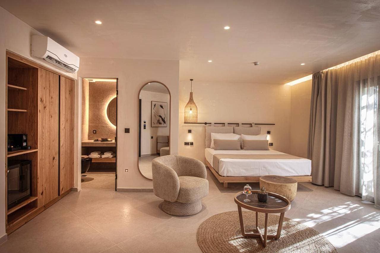 Indigo Suites Collection Adults Only 1