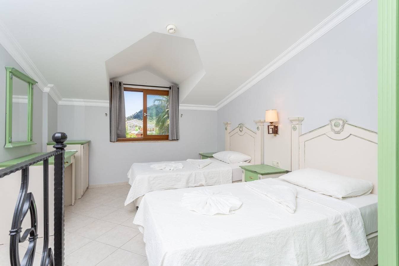 Foto 12 von 16: Villa für 4 Personen mit Terrasse