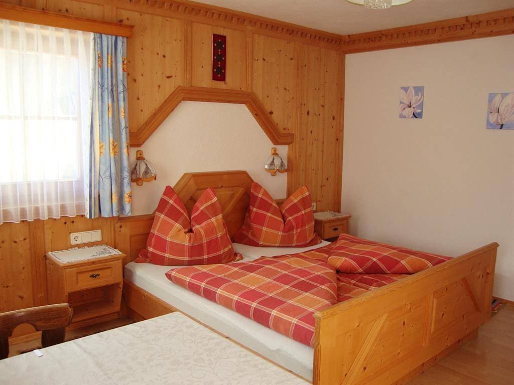 Foto 4 von 31: Zimmer West