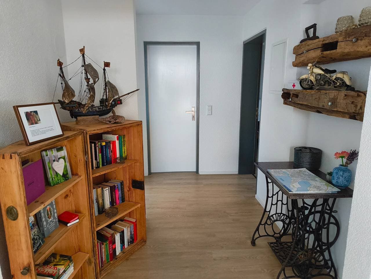 Foto 13 von 25: Ferienwohnung 'Haus Auryn' mit Privatterrasse, Gemeinschaftsgarten und WLAN