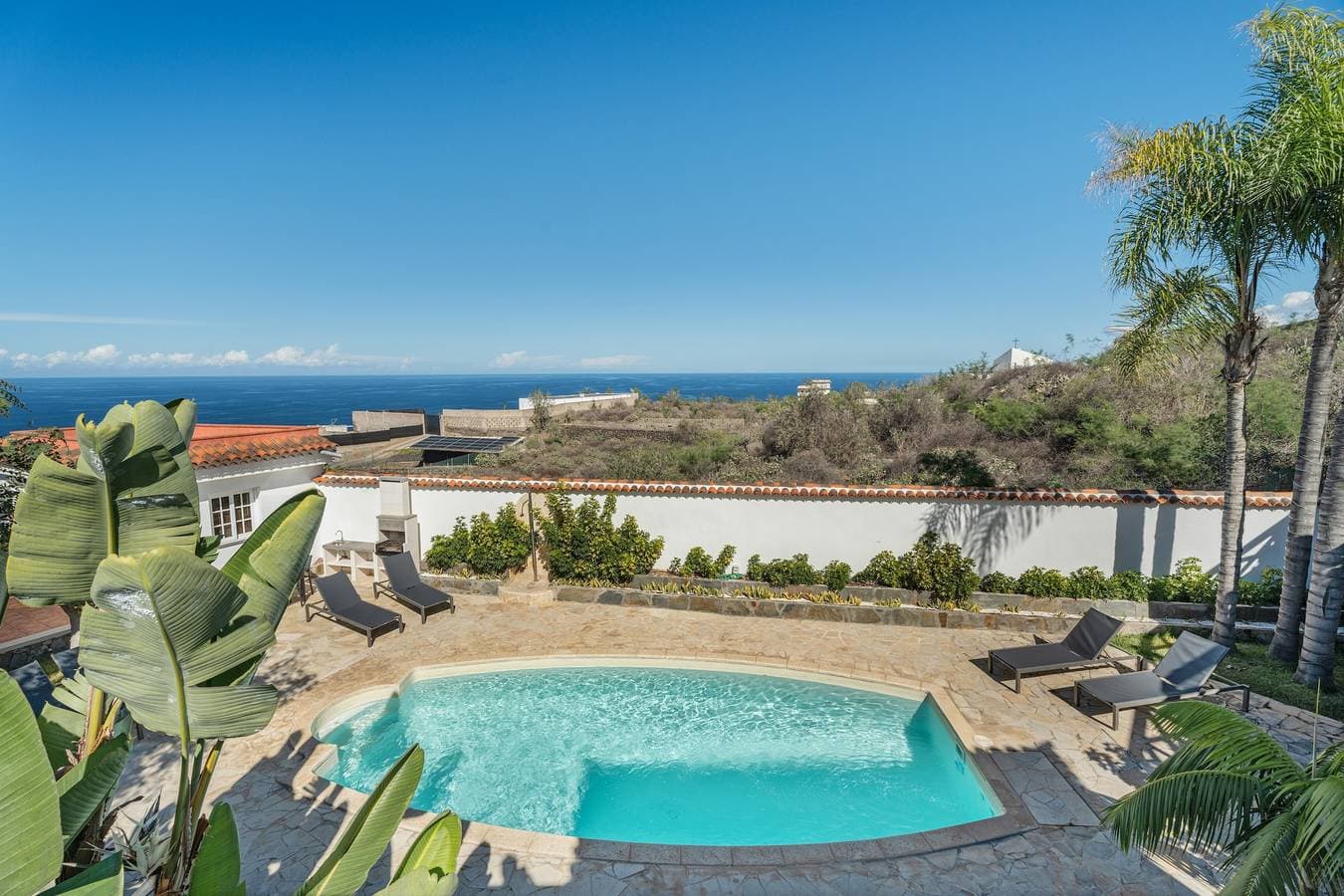 Foto 2 von 34: Villa 'Gardel - Suite' mit Meerblick, Teideblick, Gemeinschaftspool und WLAN