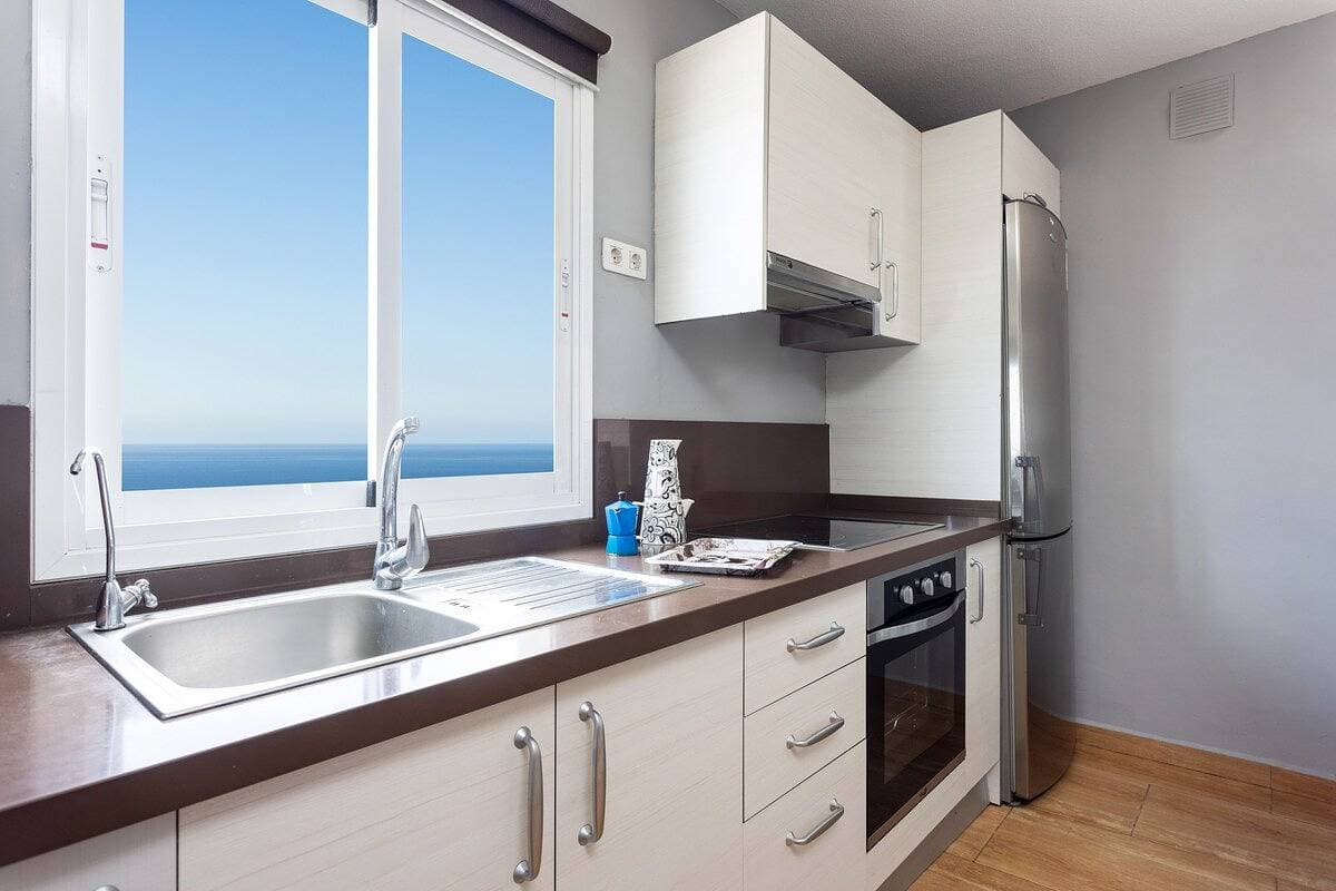 Foto 9 von 37: Ferienwohnung für 4 Personen mit Terrasse