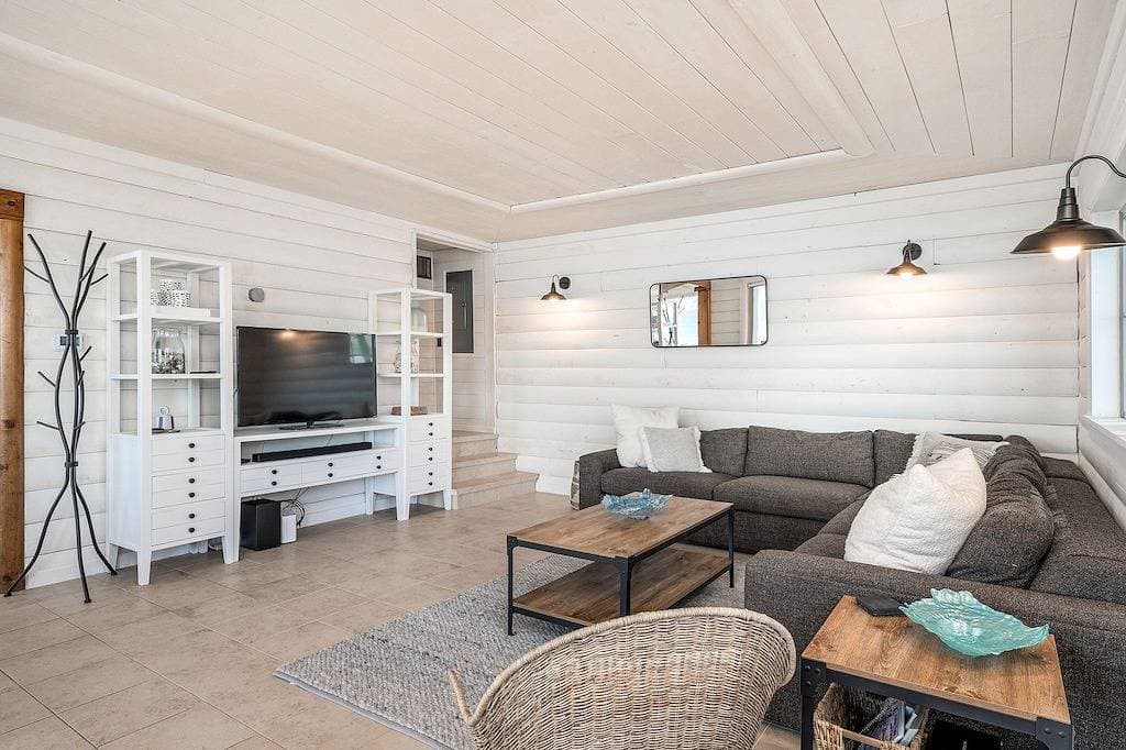 Foto 7 von 21: Sunset Shores: Waterfront Cottage on Vashon Island