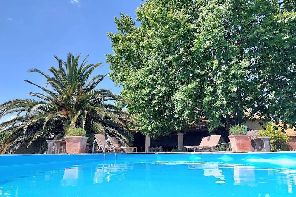 In der Provence, prächtiges Haus auf dem Lande mit Schwimmbad in Mas Charakter 1