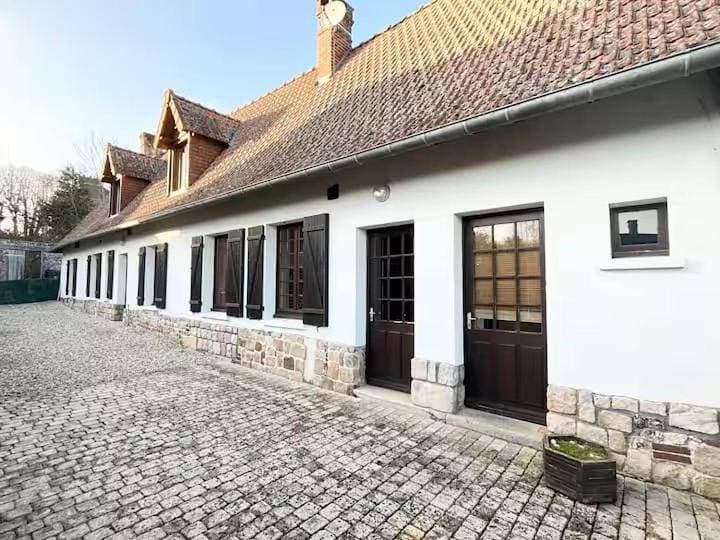 Foto 6 von 27: Three-Bedroom House
