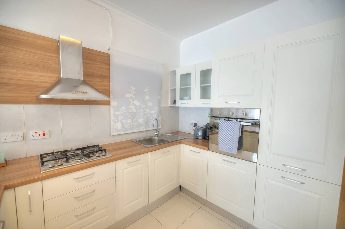 Foto 9 von 32: Ferienwohnung für 4 Personen mit Balkon