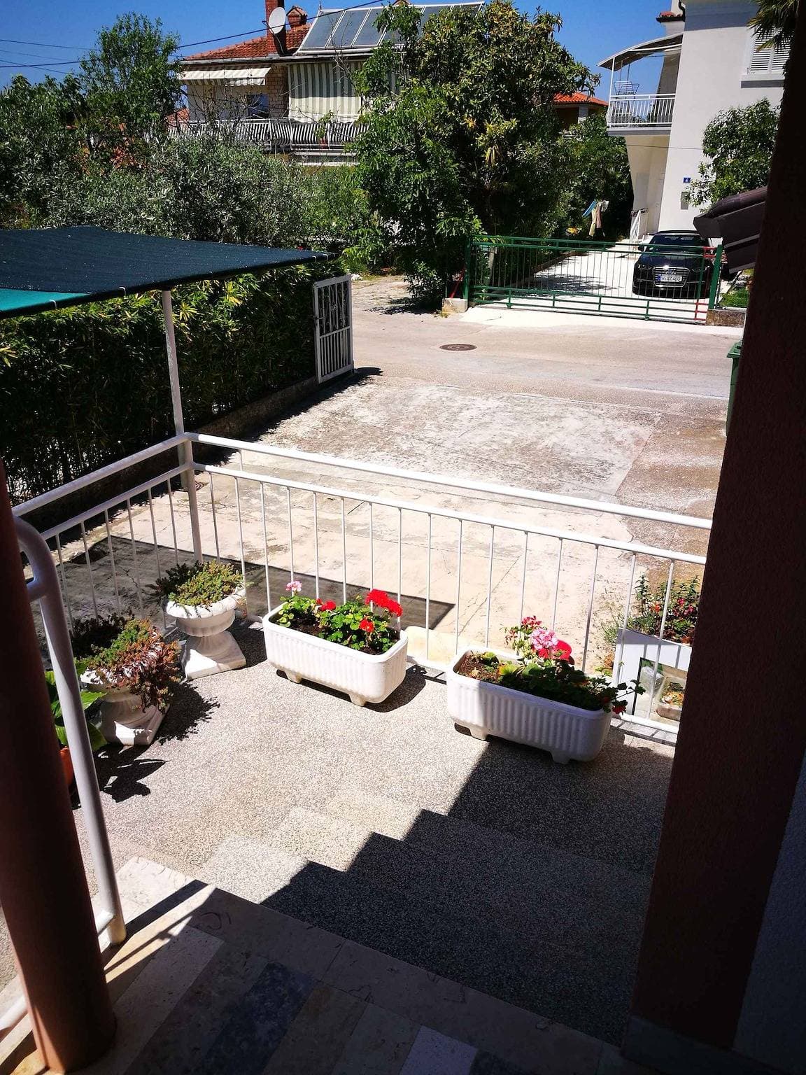 Foto 7 von 23: Ferienwohnung mit Terrasse