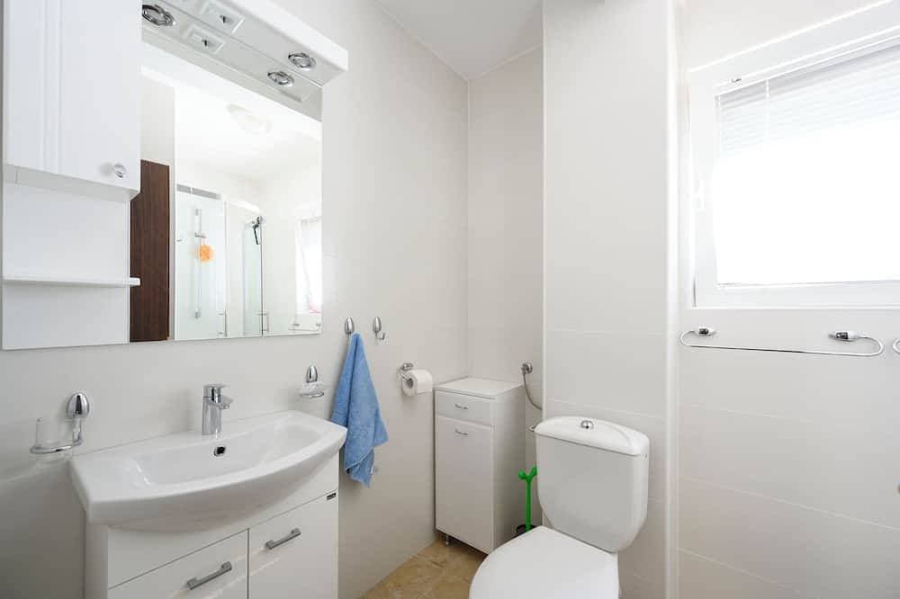 Foto 6 von 30: Makellose, luxuriöse Wohnung mit spektakulärem Blick über die Bucht von Kotor