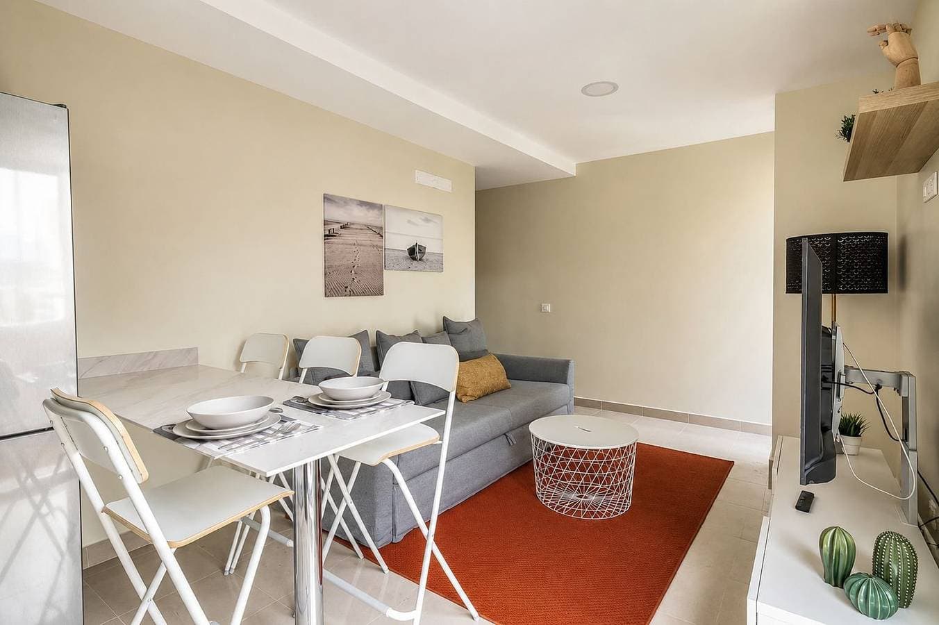Foto 11 von 36: Ferienwohnung für 4 Personen mit Terrasse