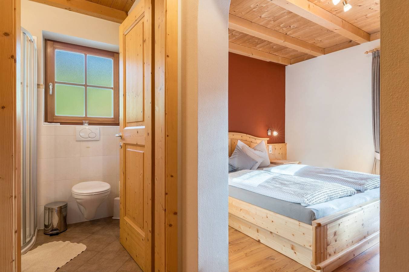 Foto 8 von 37: Ferienwohnung 'Ronsolhof Schlern' mit Bergblick, Gemeinschaftsgarten und WLAN