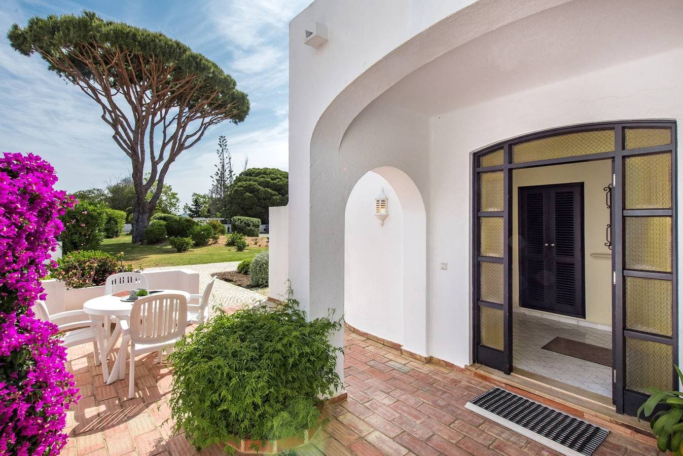 Foto 4 von 17: Villa "Mng Elliott 71" mit privatem Pool und WLAN