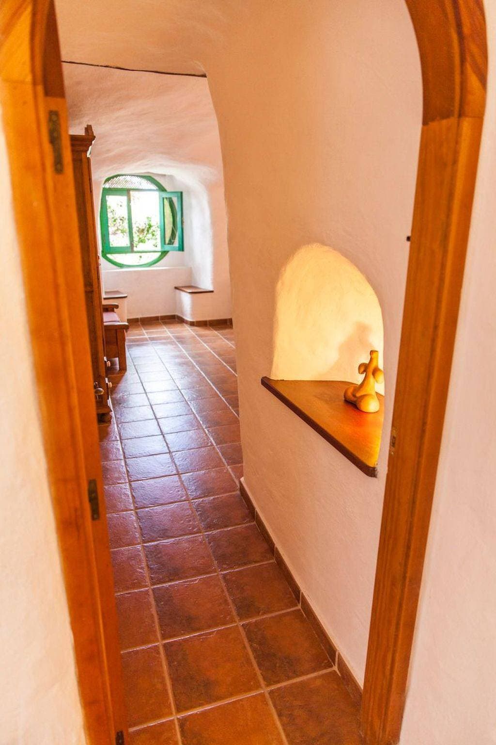 Foto 6 von 18: Höhlenhaus im Hobbit-Stil auf Gran Canaria.