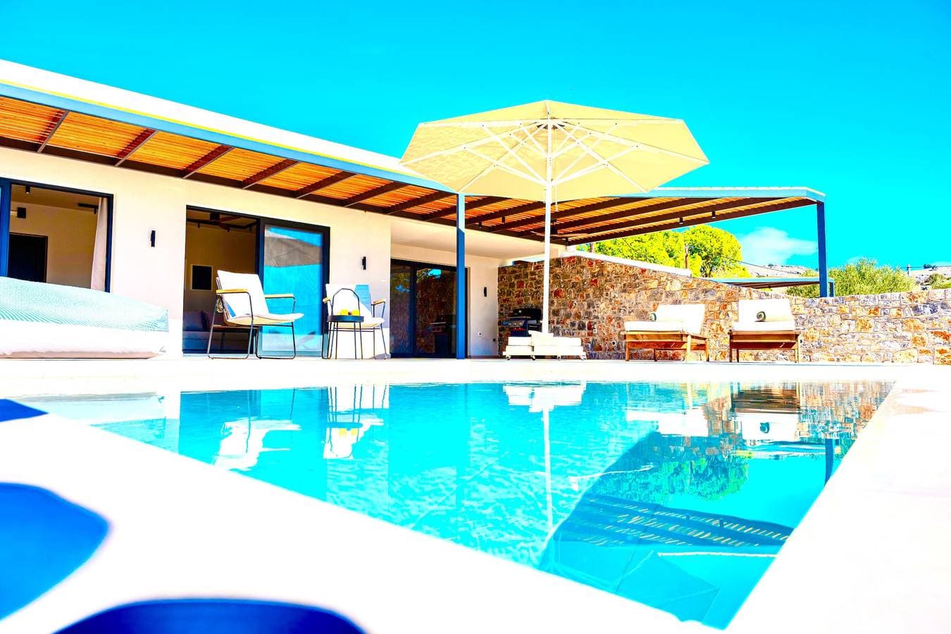 Foto 11 von 45: Luxuriöse Mittelmeervilla 'Selene 1' mit privatem Pool, Berg- und Landblick