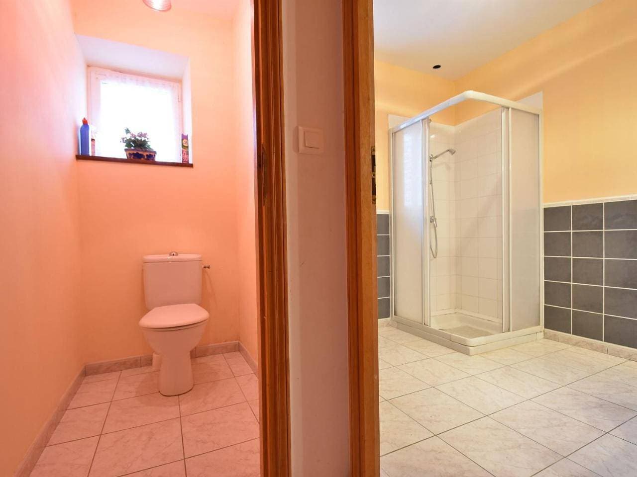 Foto 9 von 36: Three-Bedroom Holiday Home