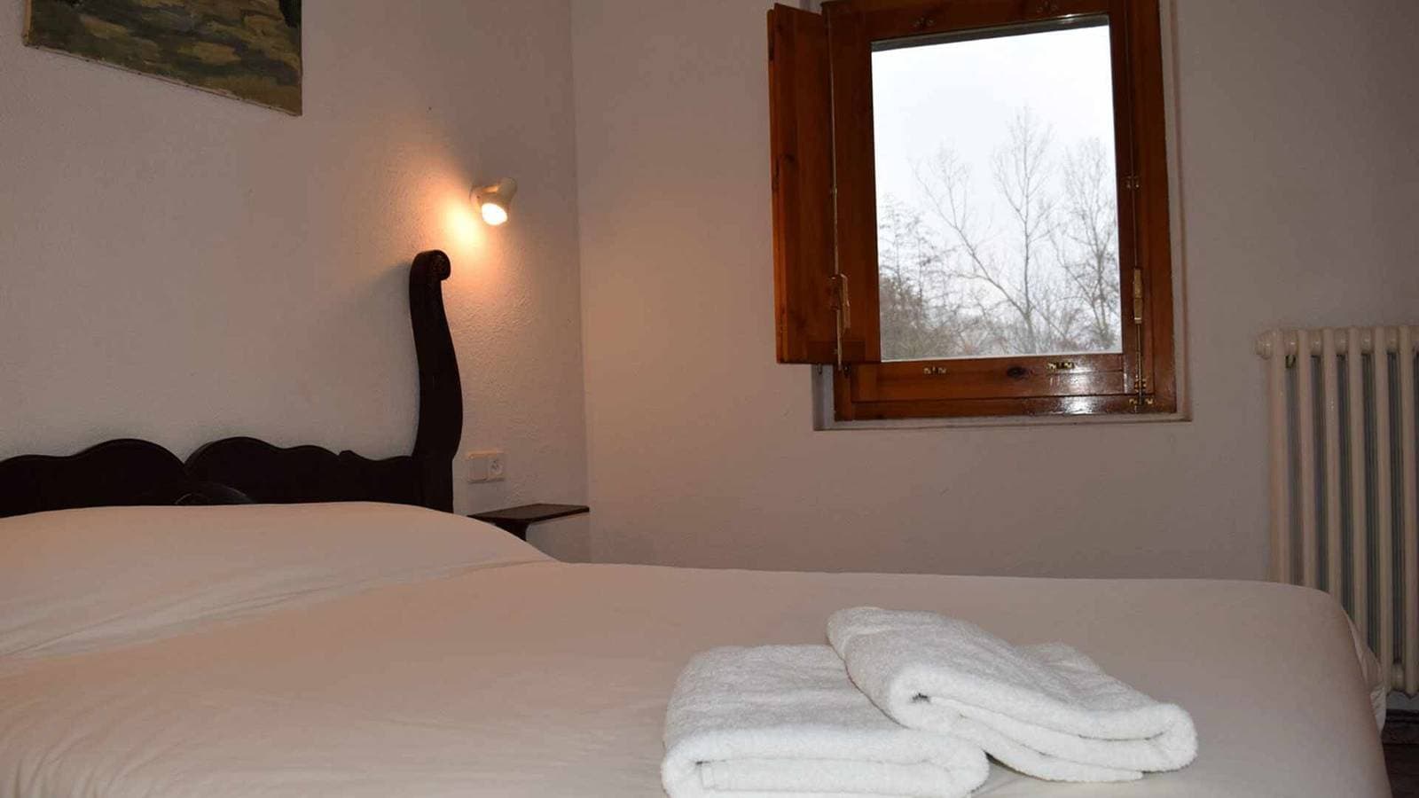 Foto 9 von 44: Ferienwohnung 'Mas El Carrer - Verd' mit Gemeinschaftspool, Gemeinschaftsgarten und Wi-Fi