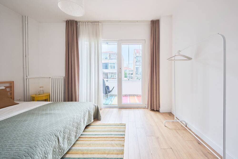 Foto 5 von 30: Bright & Spacious 2 Bedroom Family Apartment in Vibrant Moda