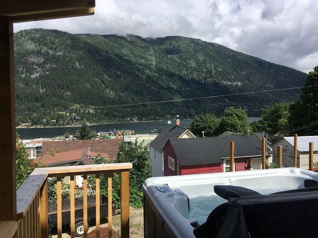 Nelson Lake & Mountain View mit Whirlpool 1