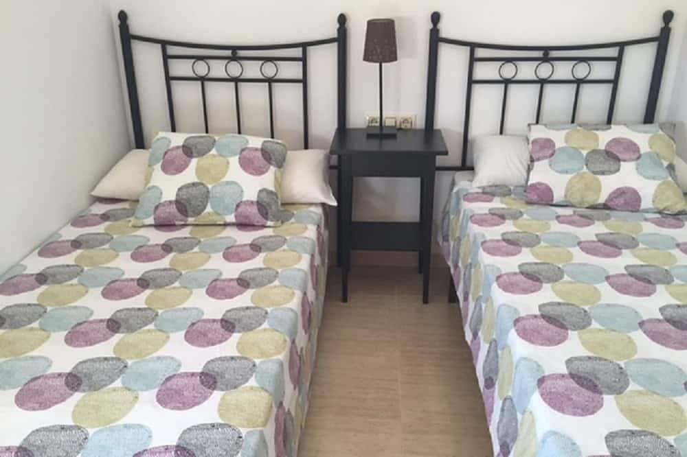 Foto 3 von 21: Sonderangebot Miami Playa, Costa Dorada, großer Pool, kostenloses WLAN, Golf