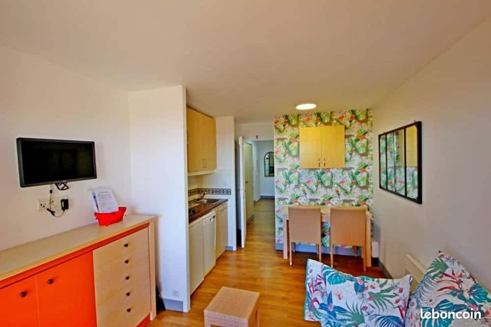 Apartment Cap Esterel sea view with reversible air conditioning 1
