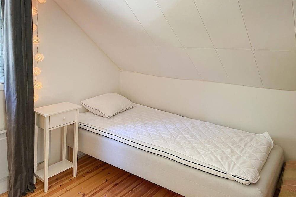 Foto 5 von 25: Cozy home in örebro with WiFi