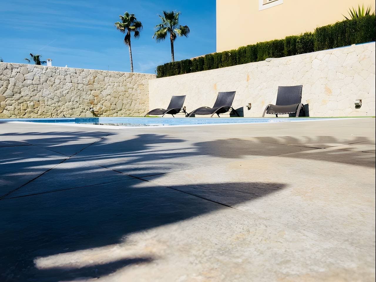 Foto 6 von 26: Villas 2 meet Estamarell – Exklusive Villa mit privatem Pool und Natur pur