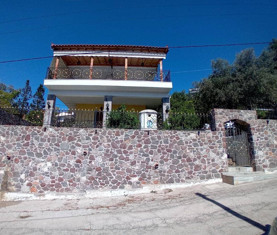 Αίγινα εξοχική κατοικία 1