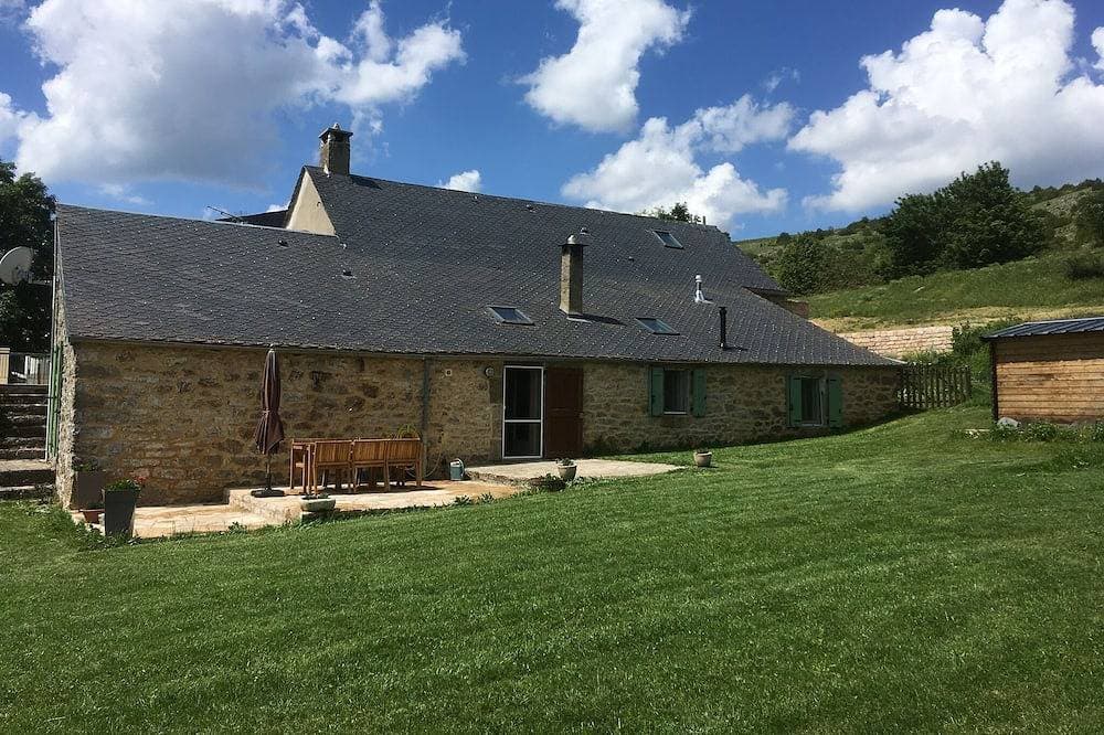 Ferienhaus an der Causse Mejean 1