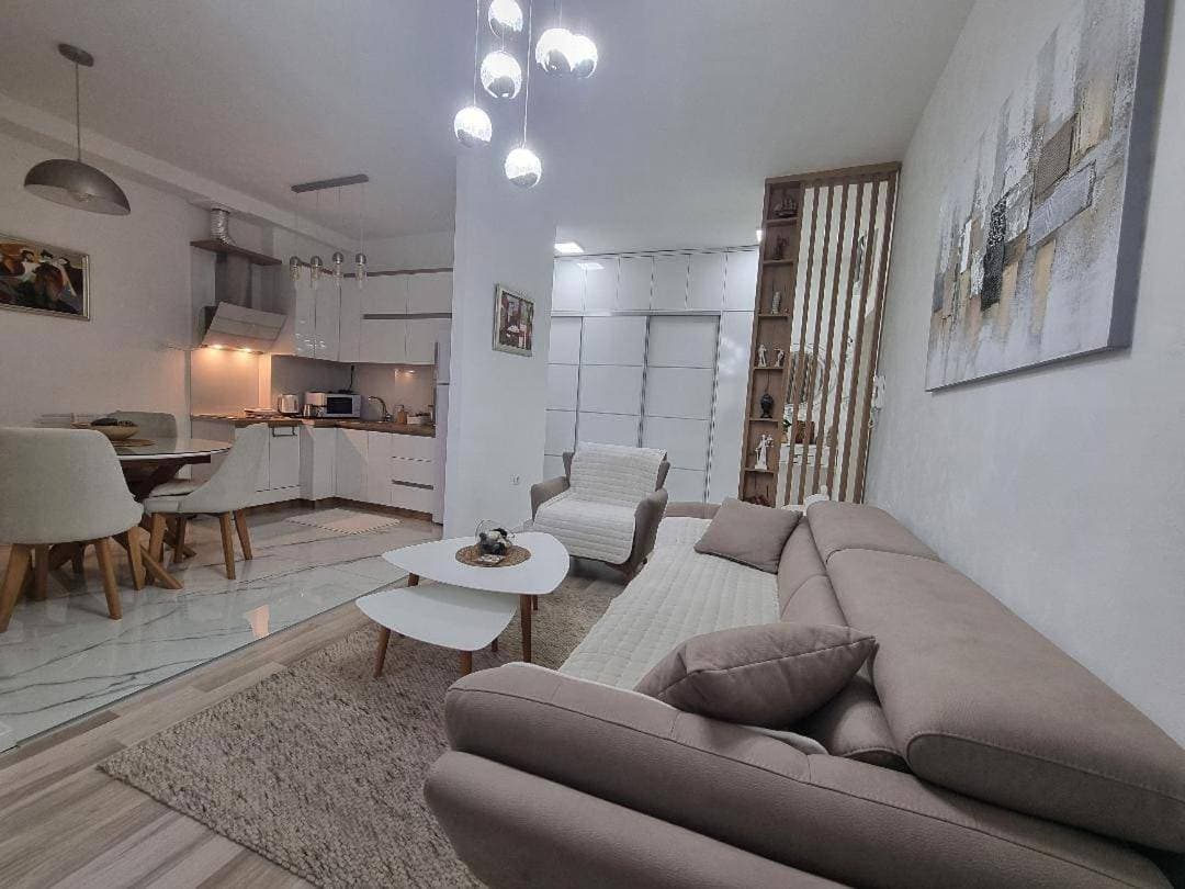 Skopje, Exclusive apartment Kozle 1