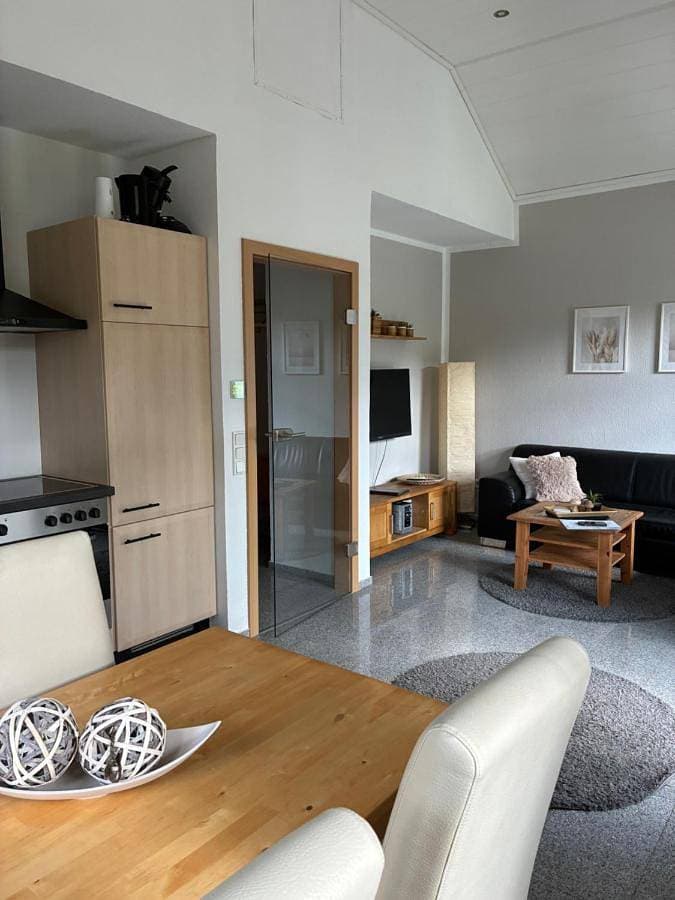 Foto 3 von 29: Two-Bedroom House