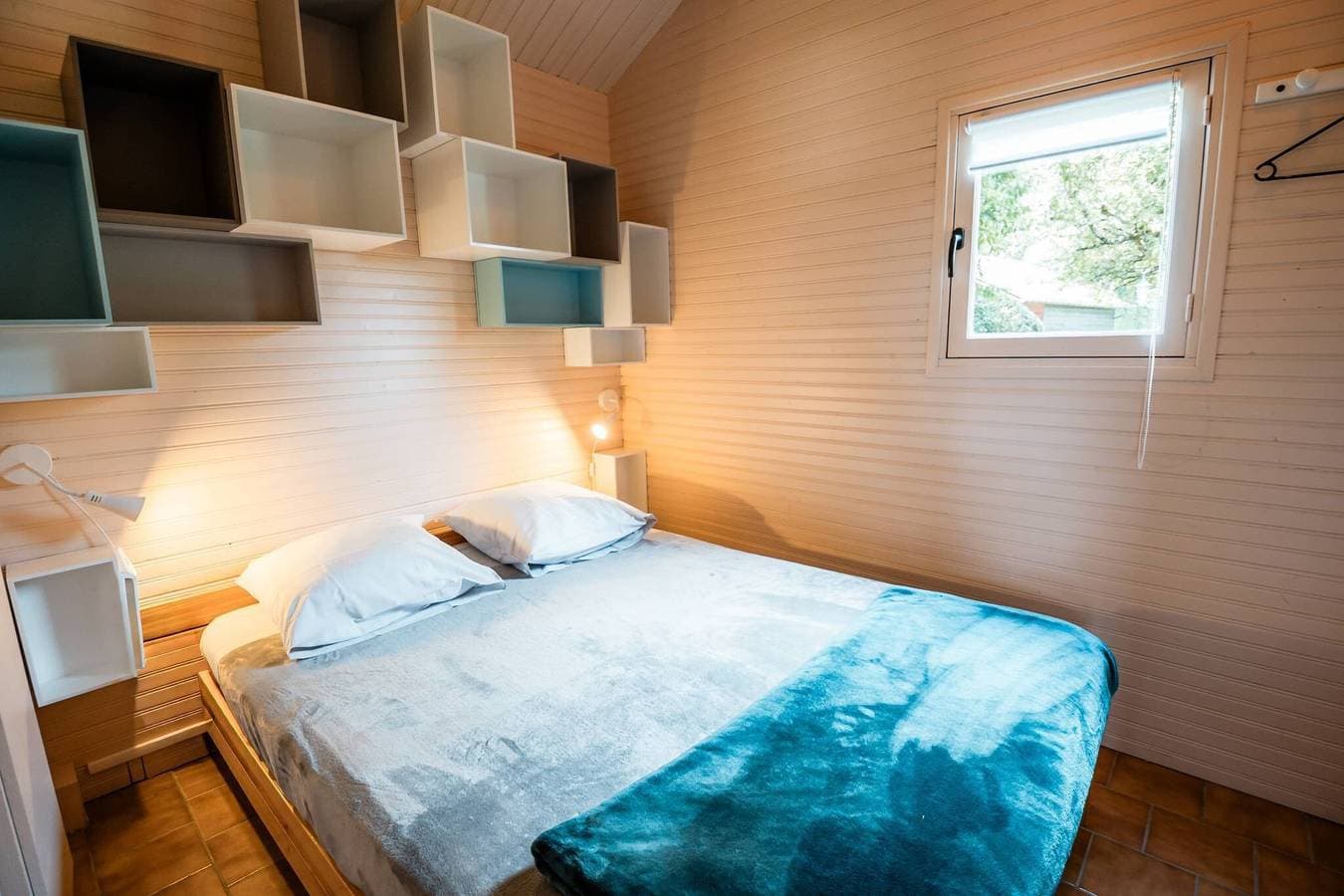 Foto 12 von 44: Domaine de Guillaume, Chalet Bon Père für 4 Personen mit Gemeinschaftspool, WLAN