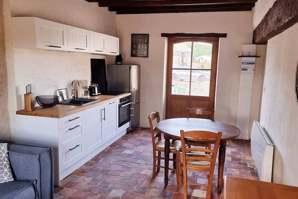 Foto 7 von 9: 2-person gîte with swimming pool