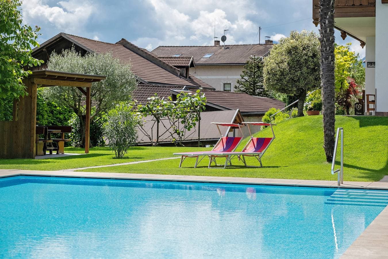 Foto 7 von 43: Ferienwohnung 'Christine 1' mit Bergblick, Gemeinschaftspool und Wi-Fi
