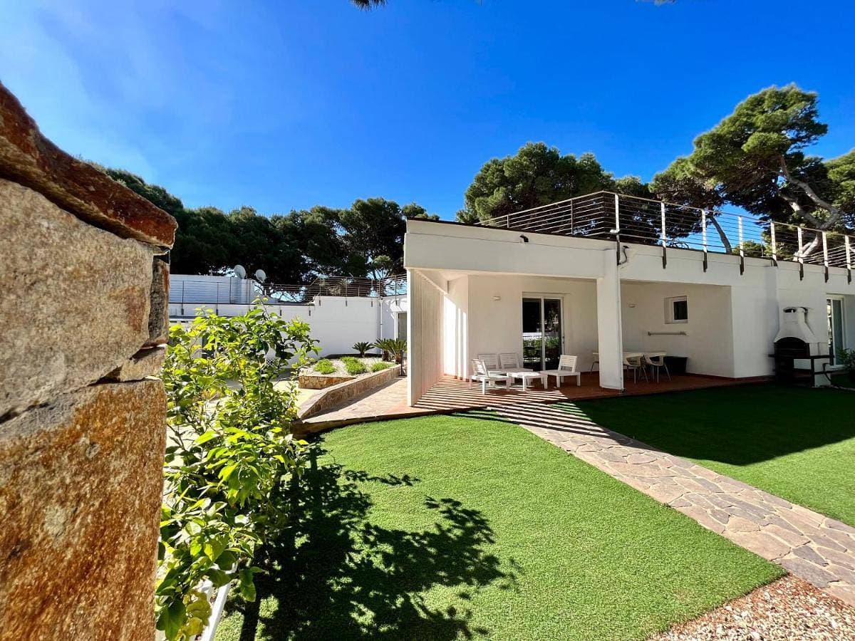 Angolo Mare Apartments & Rooms 1