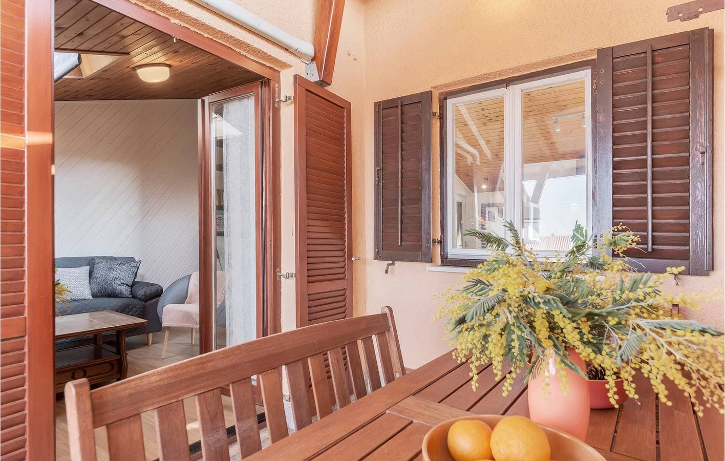 Foto 7 von 32: Gemütlich, 2,5 km vom Strand entfernt: Modernes Apartment mit 1 Schlafzimmer, Terrasse und WLAN